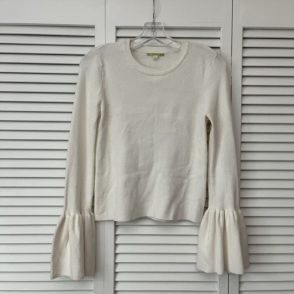 Gianni Bini Crop Ribbed knit cream sweatshirt crew neck bell sleeve, size M